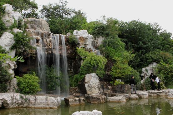 景观假山的施工的步骤,假山工程的施工工艺流程