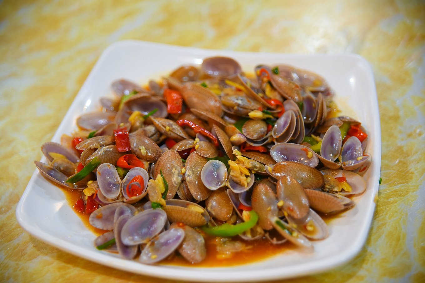 三亚海鲜宰客,去三亚免税店必吃海鲜