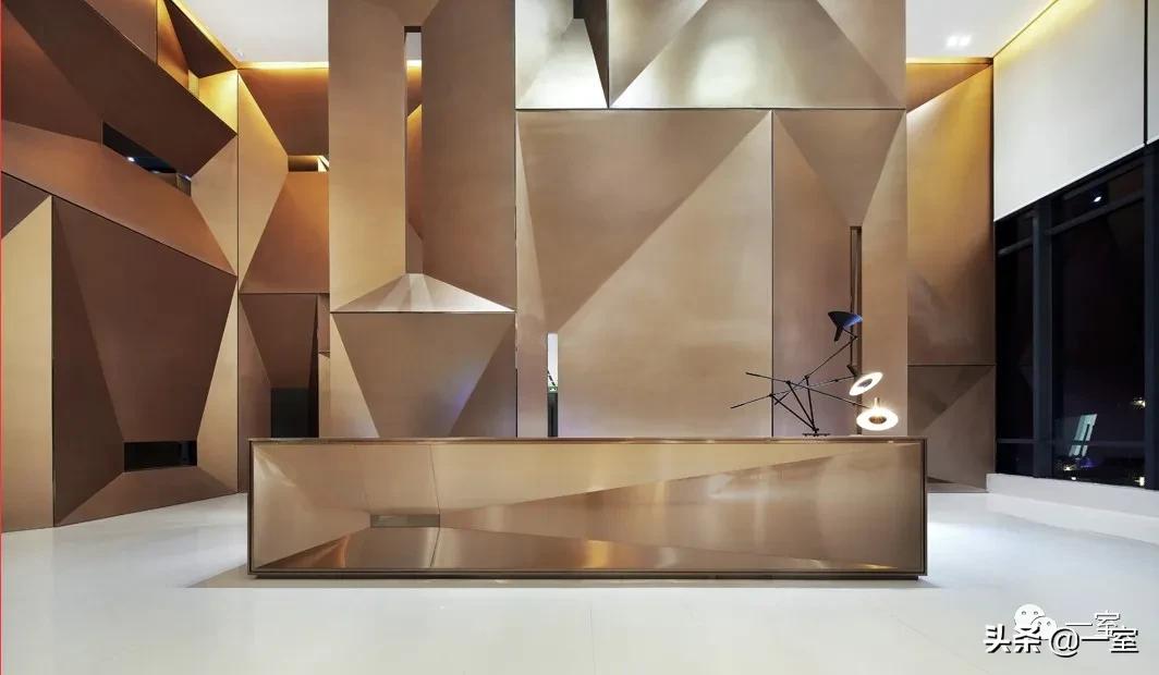 前台怎么设计刚好在楼梯口,前台怎么设计位置