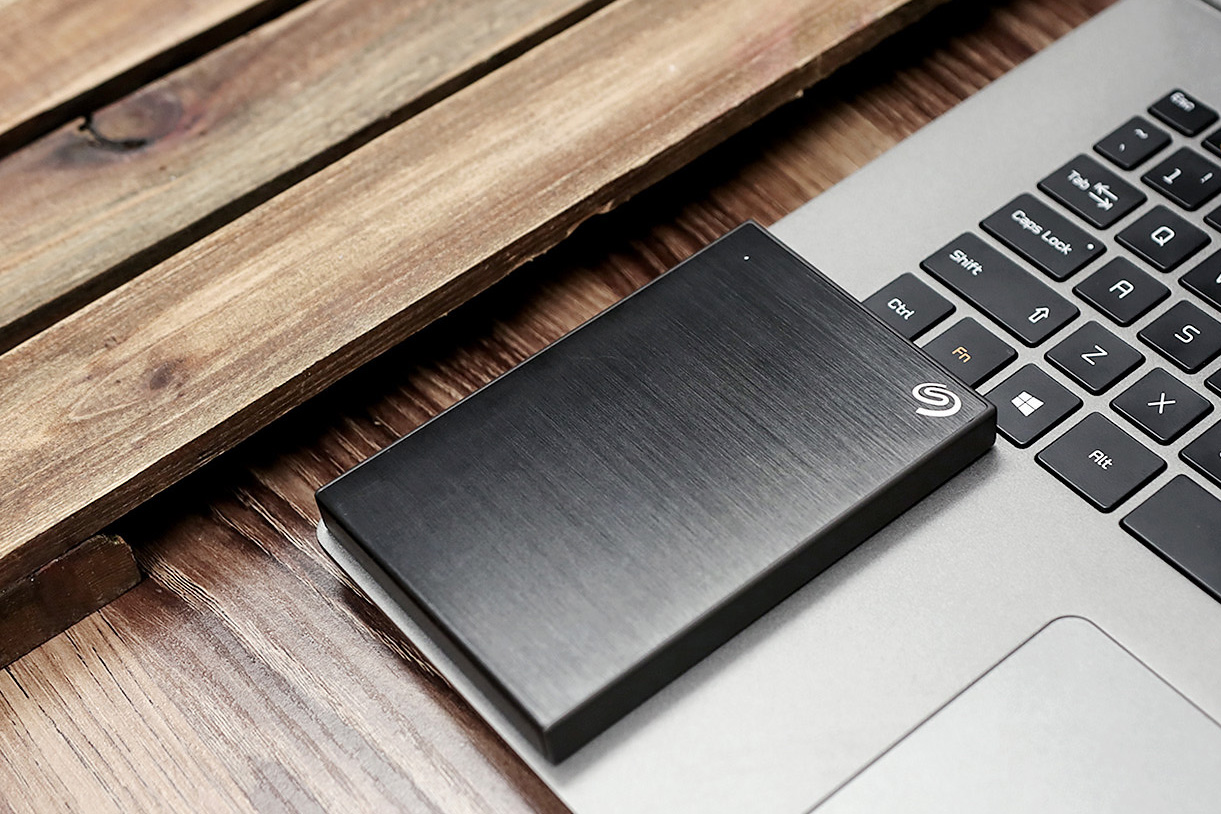 希捷性价比高的移动硬盘,希捷新睿品移动硬盘