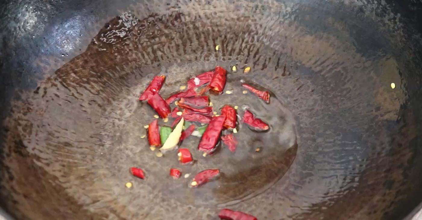 水煮肉片教程好吃到尖叫下集,正宗川味大厨水煮肉片做法