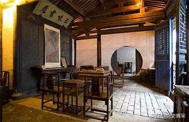 读奇书交奇友创奇事,对章士钊50年知恩图报,毛*东泽**的择友之道