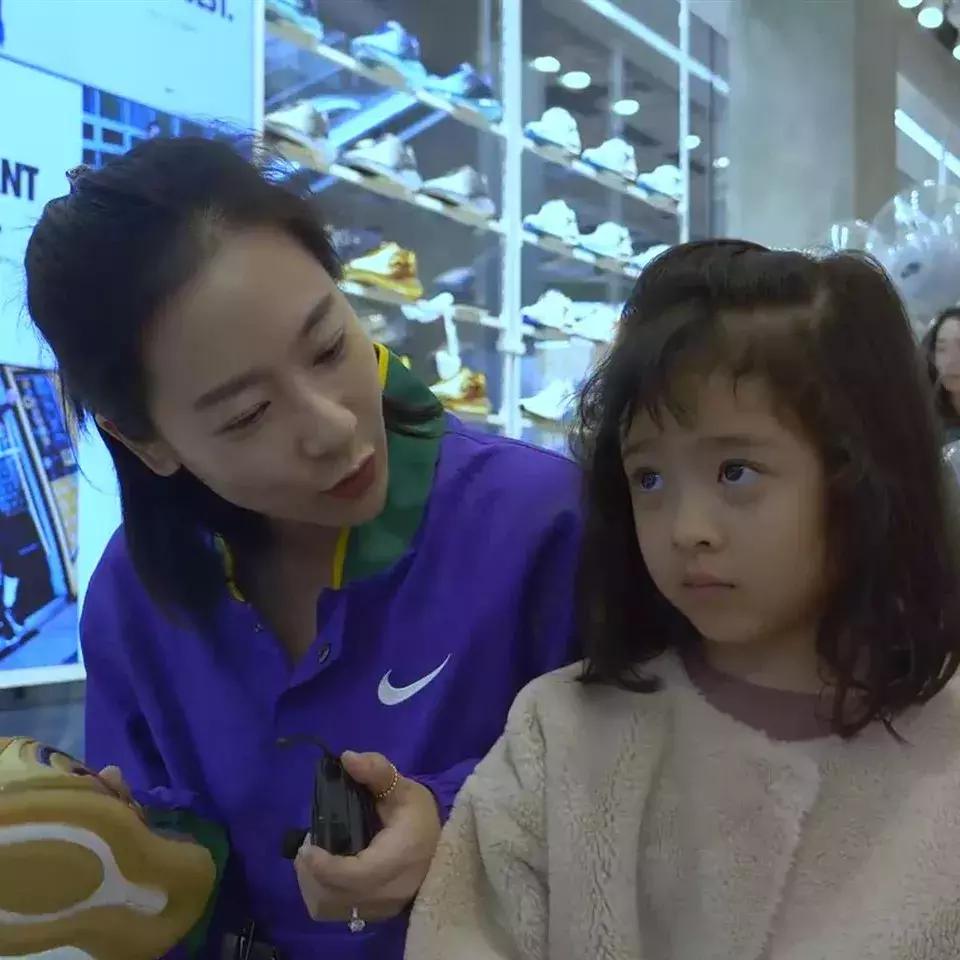 如何选增高鞋不明显,怎样巧妙的穿增高鞋