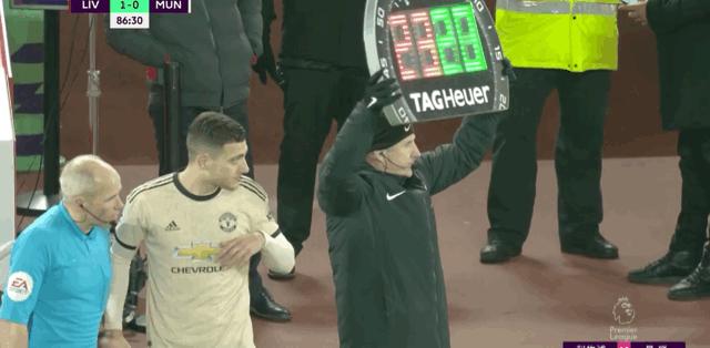 英超最新积分榜：埃及神锋首破红魔脱衣庆祝，利物浦领先16分了