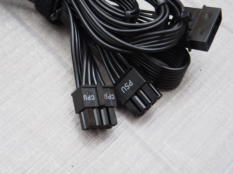 tt曜越电源推荐,曜越智能ai电源