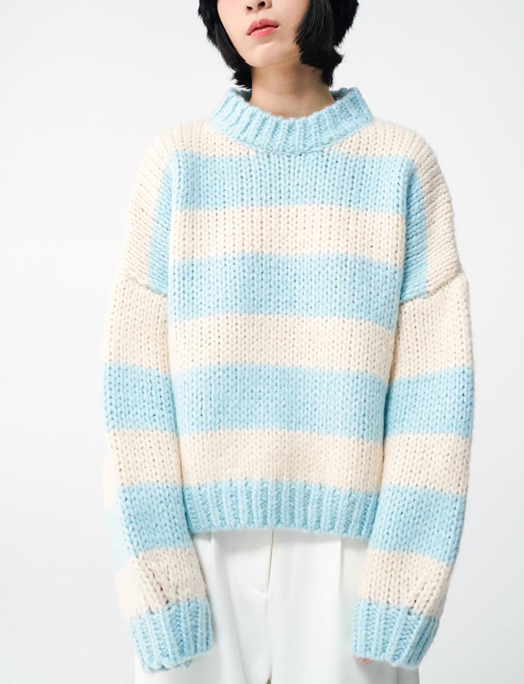 没有什么比羽绒更温暖,同样是温暖感十足的毛衣