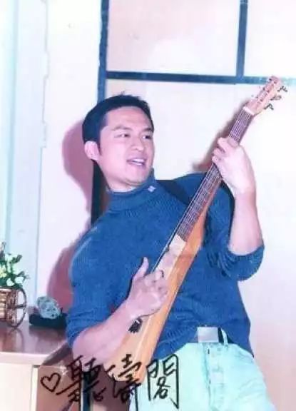 吉他长期不弹怎么保养,吉他多久上油保养一次