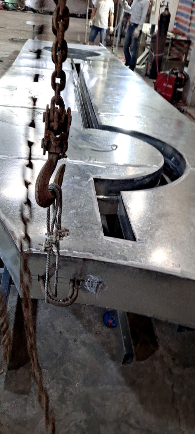 红顶辉腾不锈钢金属制品有限公司