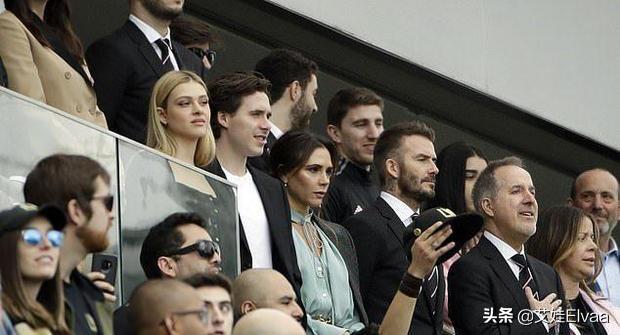 贝克汉姆携爱妻维多利亚盛装,贝克汉姆携爱妻维多利亚