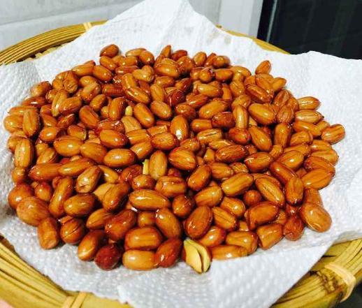 花生米怎么炸又酥又脆加糖,花生米炸过火了怎么补救