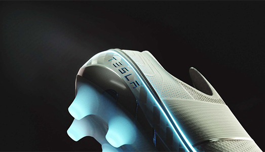 马斯克穿什么运动鞋,马斯克上脚球鞋