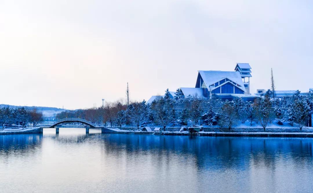 冬季的第一份温暖,冬天的第一份温暖是温泉