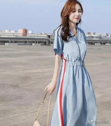 新焦点一种裙：“奶油裙”！上身轻薄不沾身，40°高温都不热