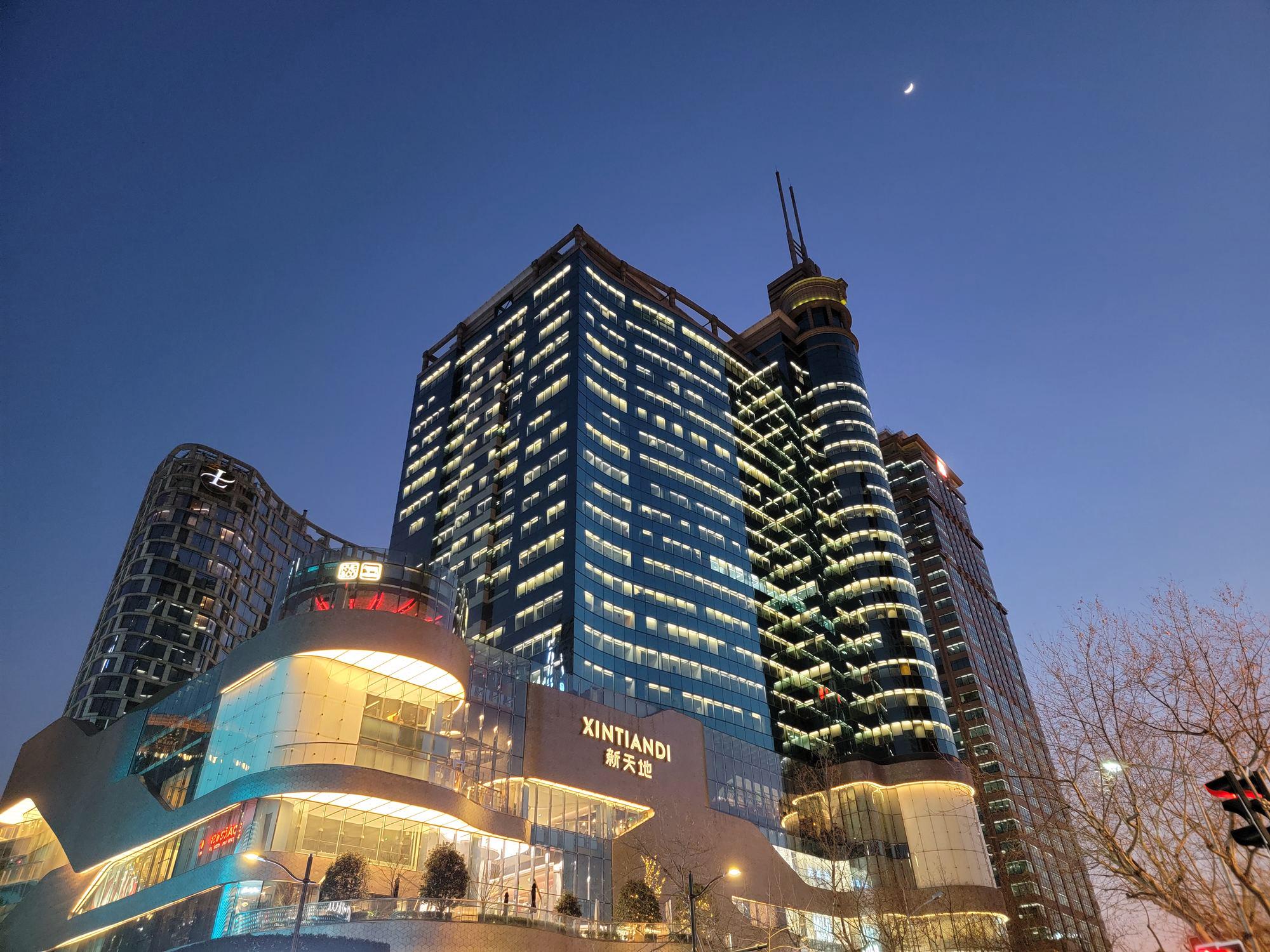 涓夋槦galaxys21ultra璇勬祴瑙嗛,涓夋槦galaxys22缁埅灏忕櫧娴嬭瘎