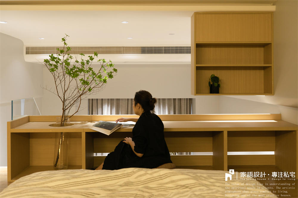 52㎡原木风一人居公寓,看完我对Loft心动了