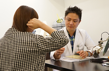 夏天腋下出汗有异味是狐臭吗,为什么夏天会有狐臭