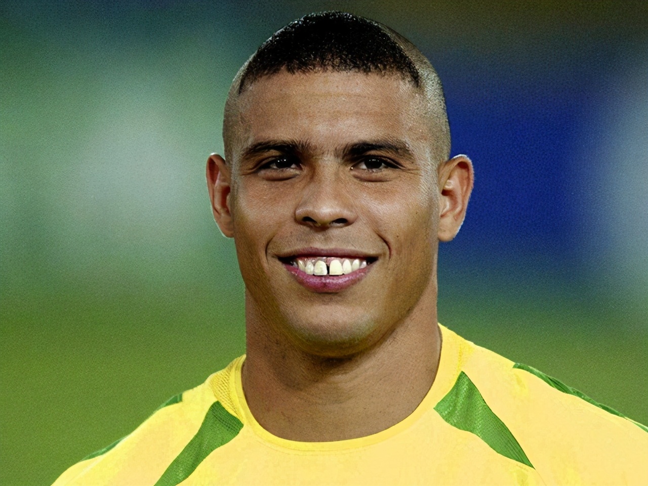 安切洛蒂与罗纳尔多夺冠之路,罗纳尔多安切洛蒂ac米兰