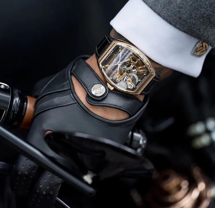 法穆兰v45对比绿水鬼,法穆兰v45和绿水鬼哪个档次高