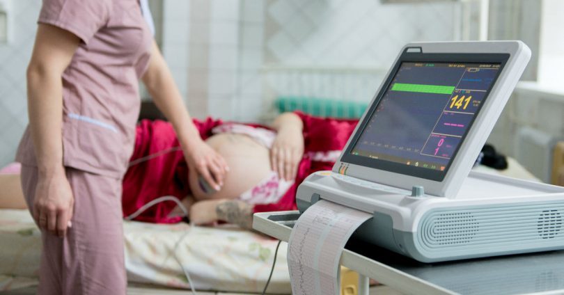 幽默好懂！抽羊水疑问：传统染色体、初代羊水晶片、SNP怎么选？