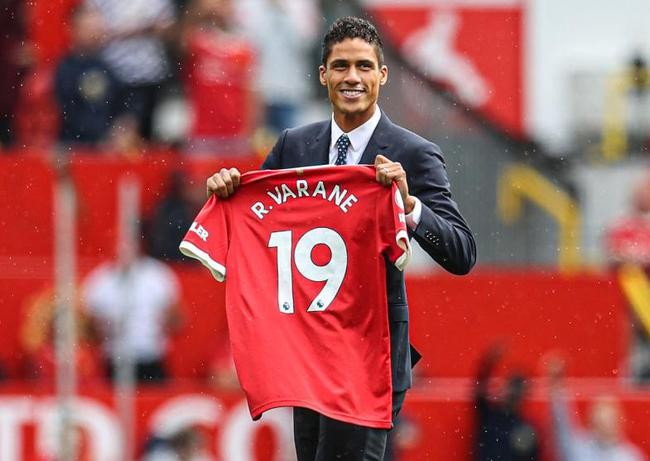 深度｜五年四冠的主力中卫带来怎样变化？大头再也不必担心身后