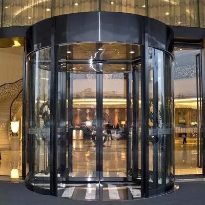 不锈钢两翼旋转门,不锈钢旋转门经久耐用