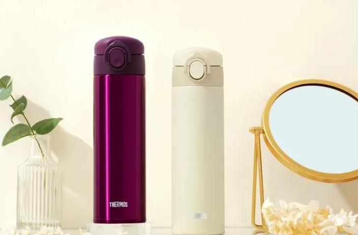 穿搭初秋慵懒温柔,初秋时尚搭配流行趋势