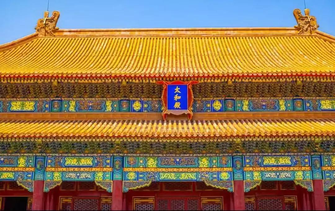 世界上最奢华的宫殿是什么宫殿,世界上现存最大最完整的木质宫殿