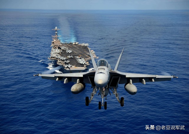 辽宁舰歼-15舰载战斗机,歼15战斗机是不是最大的舰载机