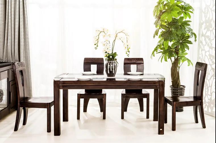 餐桌实木质感,实木餐桌900*1800