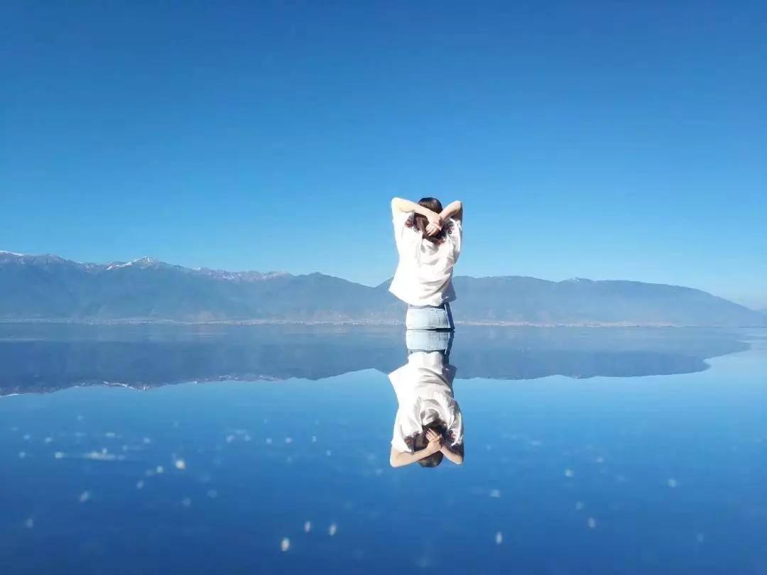 她3岁惨遭父母抛弃,无腿女孩截肢后被父母狠心遗弃