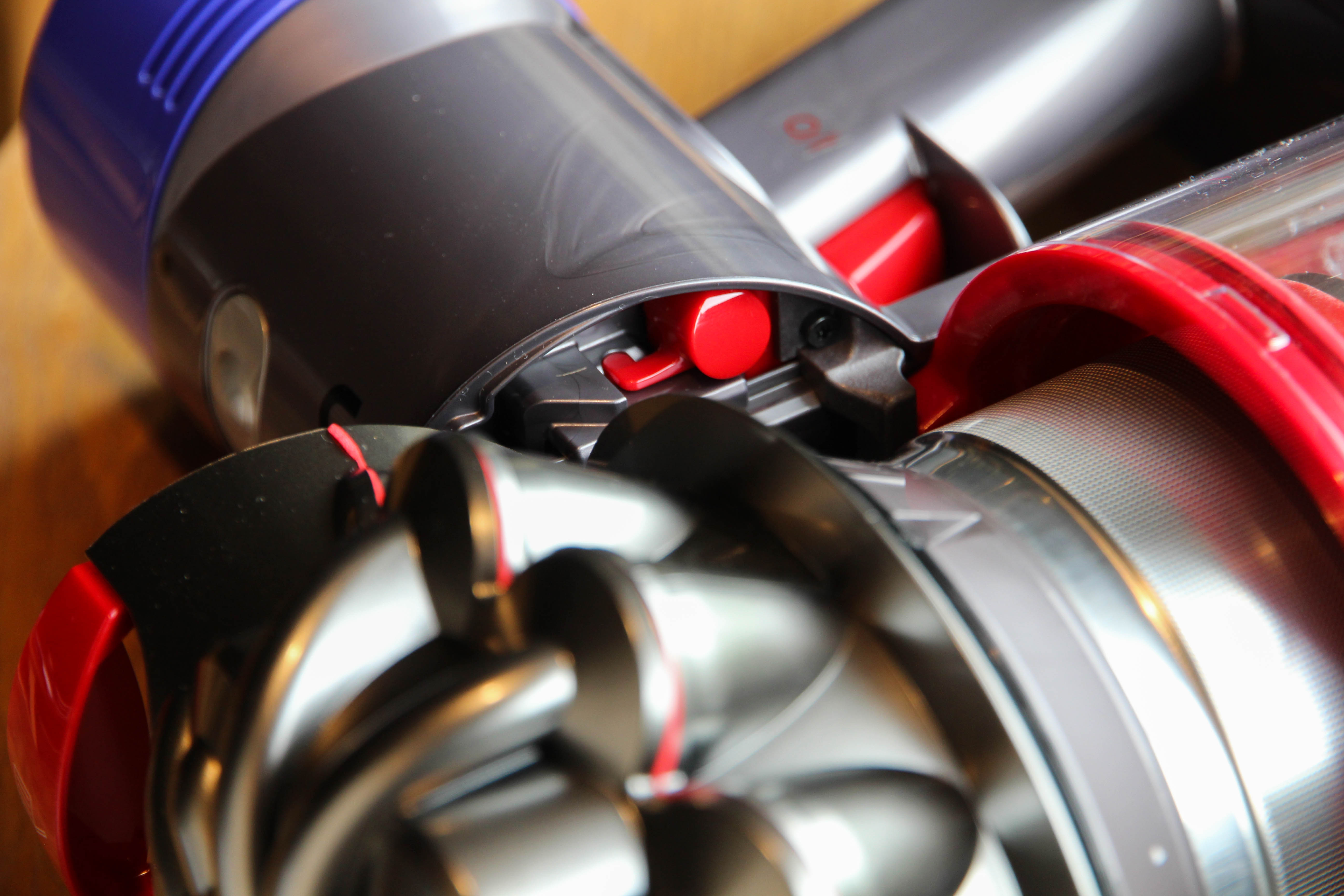 戴森吸尘器v8开箱全过程,戴森吸尘器v8fluffyorigin