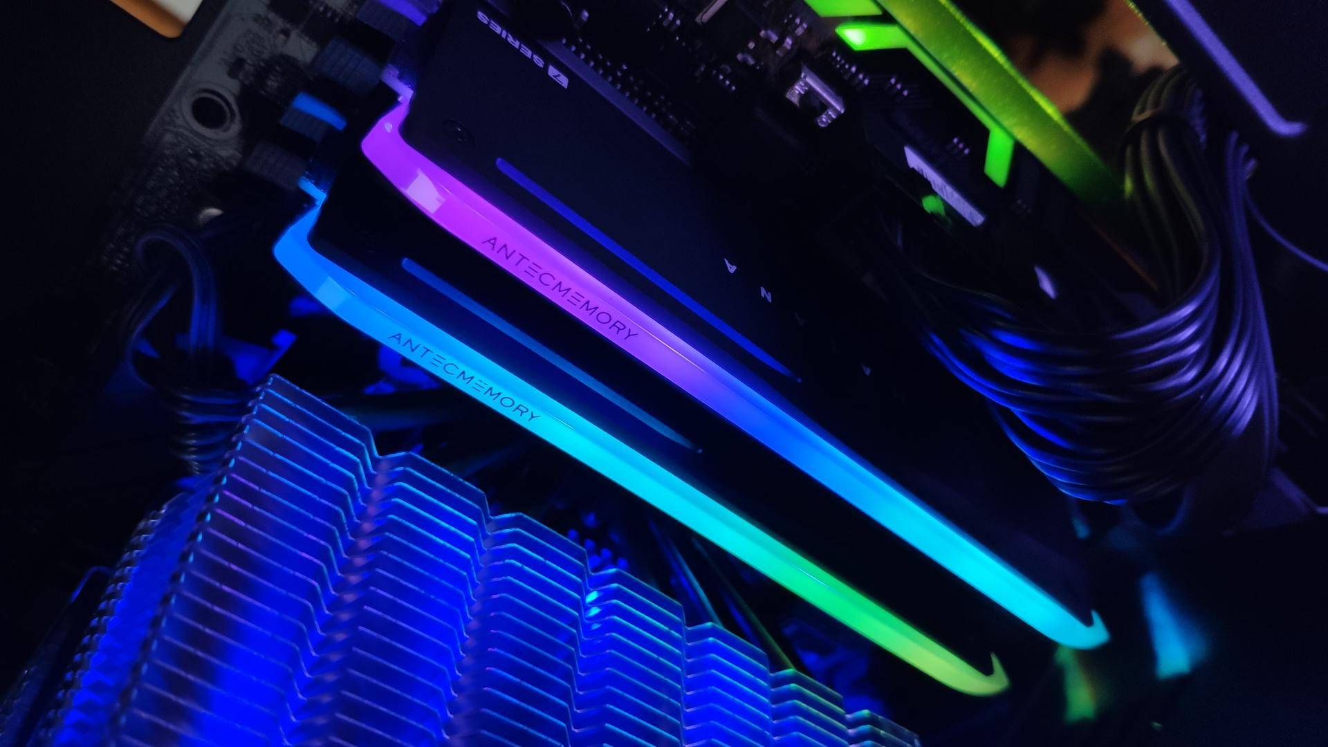 安钛克机箱标配风扇够用吗,安钛克静音机箱哪款最好