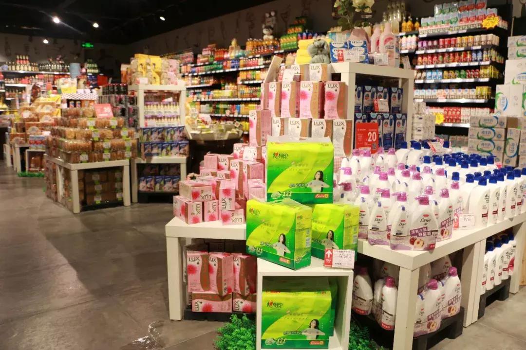 一组超市生鲜区陈列图片,超市物品陈列图片