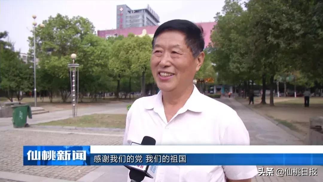 从一个镇发展成一个城市,仙桃老街的变化