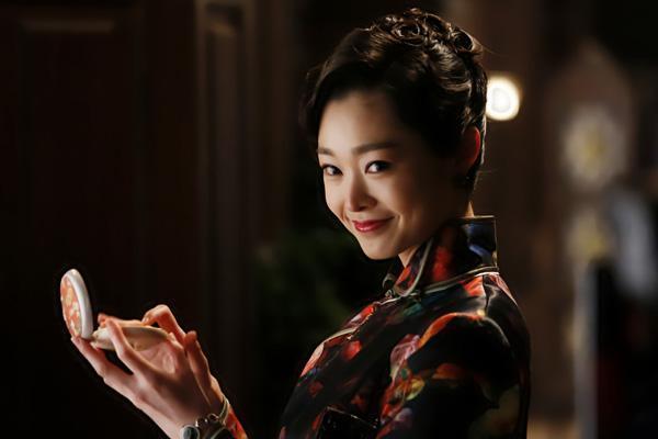 女性月经期间雌激素分泌旺盛,女性雌激素旺盛会有哪些表现