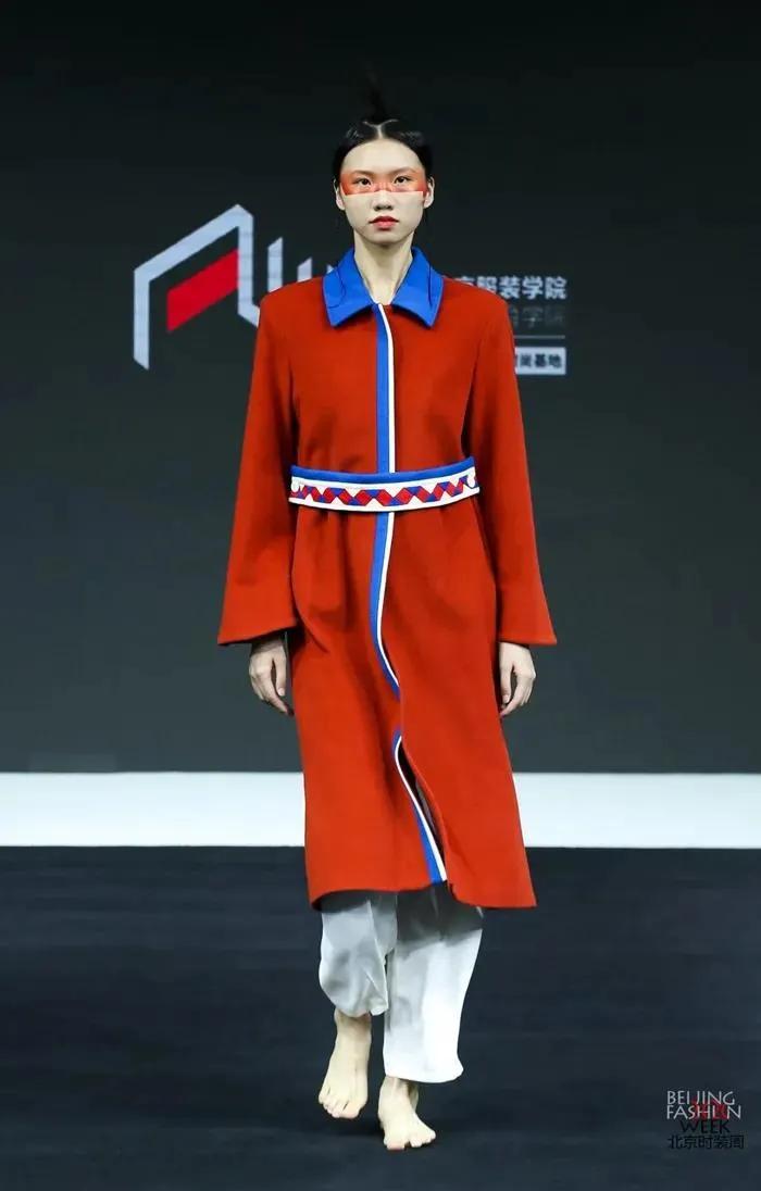 民族文化与时尚潮流结合,民族文化和潮流文化的碰撞