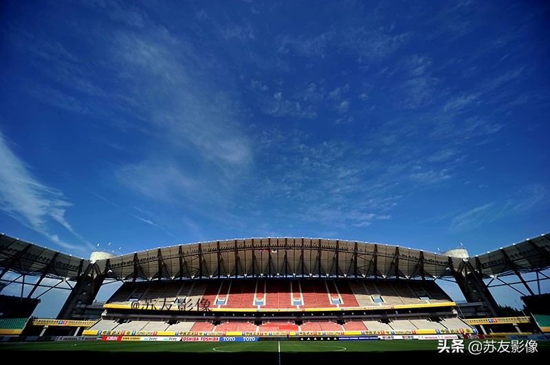 武汉体育中心主体育场,武汉体育中心馆