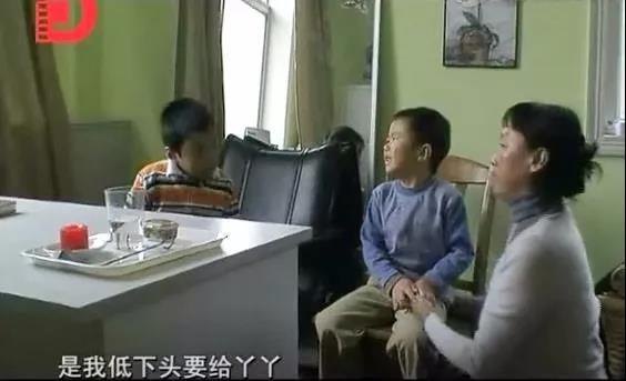 被勒令退学的小恶霸，12年后成了为国争光的英雄：是什么成就了他