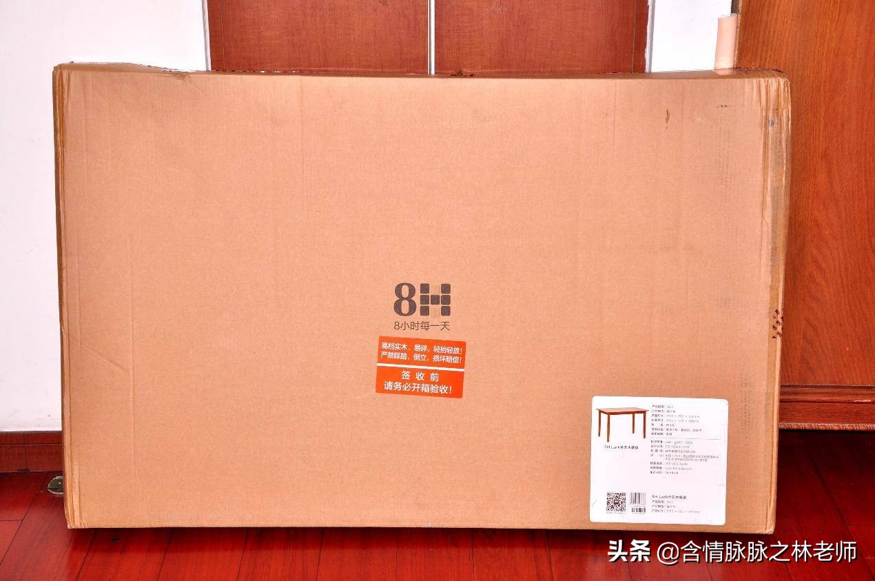 最新款式餐桌家用,实用实木餐桌款式推荐