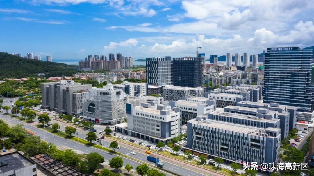 惊呆！消控室里无人值班？罚！