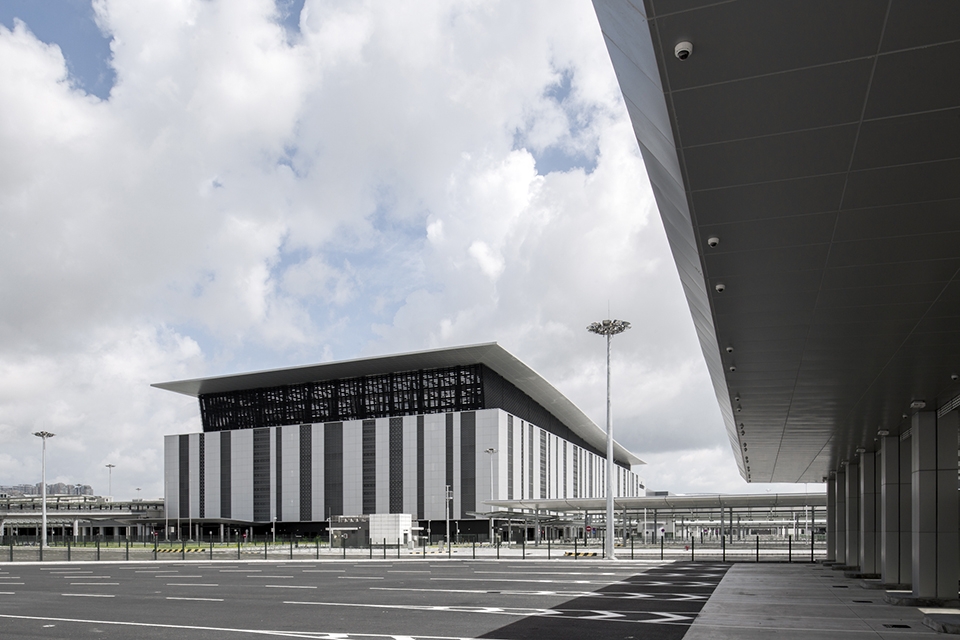 港珠澳大桥人工岛遇见大桥观景台,港珠澳大桥人工岛口岸过澳门攻略