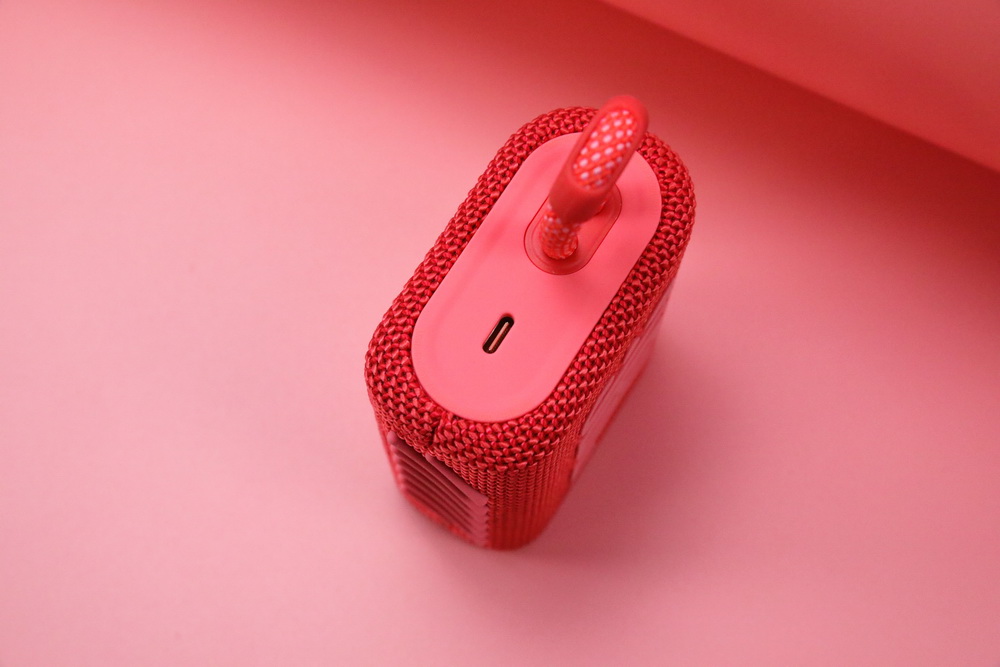 jblgo3音乐金砖测评,jblgo3音乐金砖三代拆解