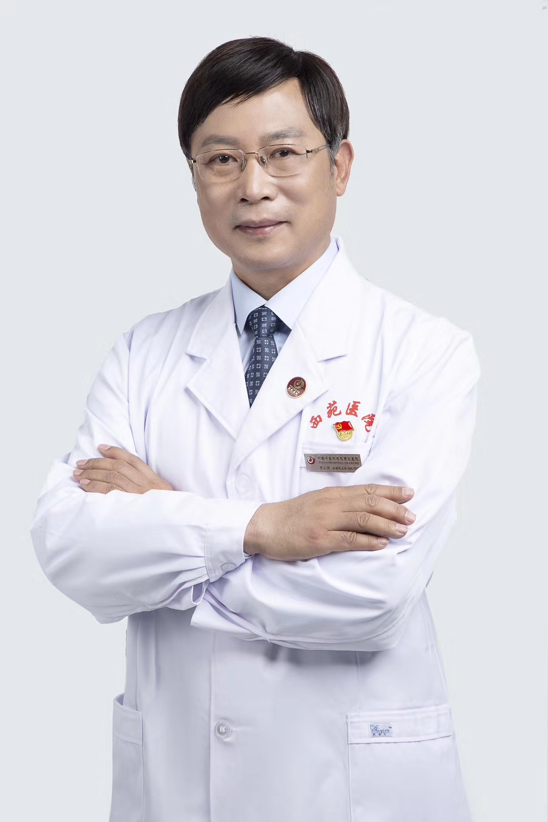 某女士便秘20年，服药1周便秘好转，特此录制视频表示感谢