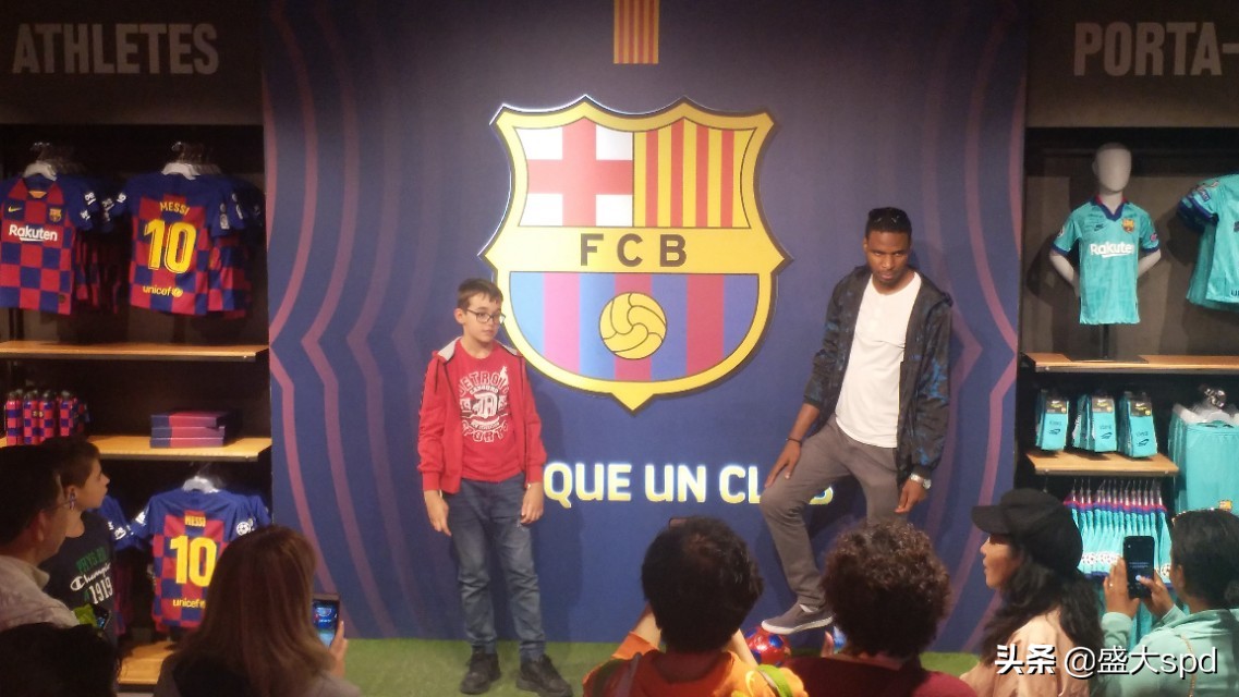 鐩涘ぇ涔嬫梾,鐩涘ぇ鏃呯▼