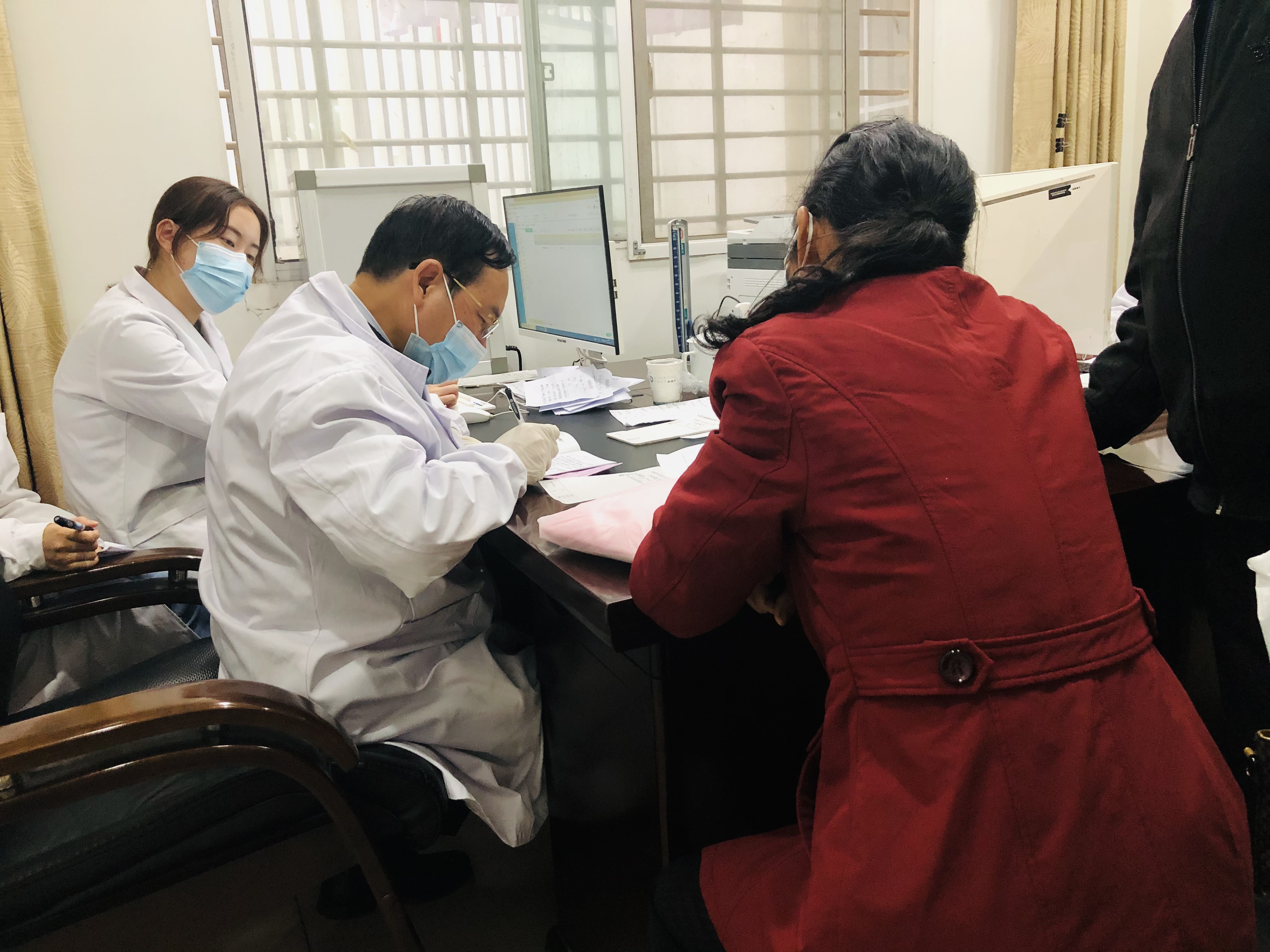 55岁膀胱癌患者，术后双肾积水，中医辨证治疗效果佳