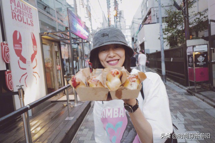 刘雯新照片曝光,刘雯晒出游美照