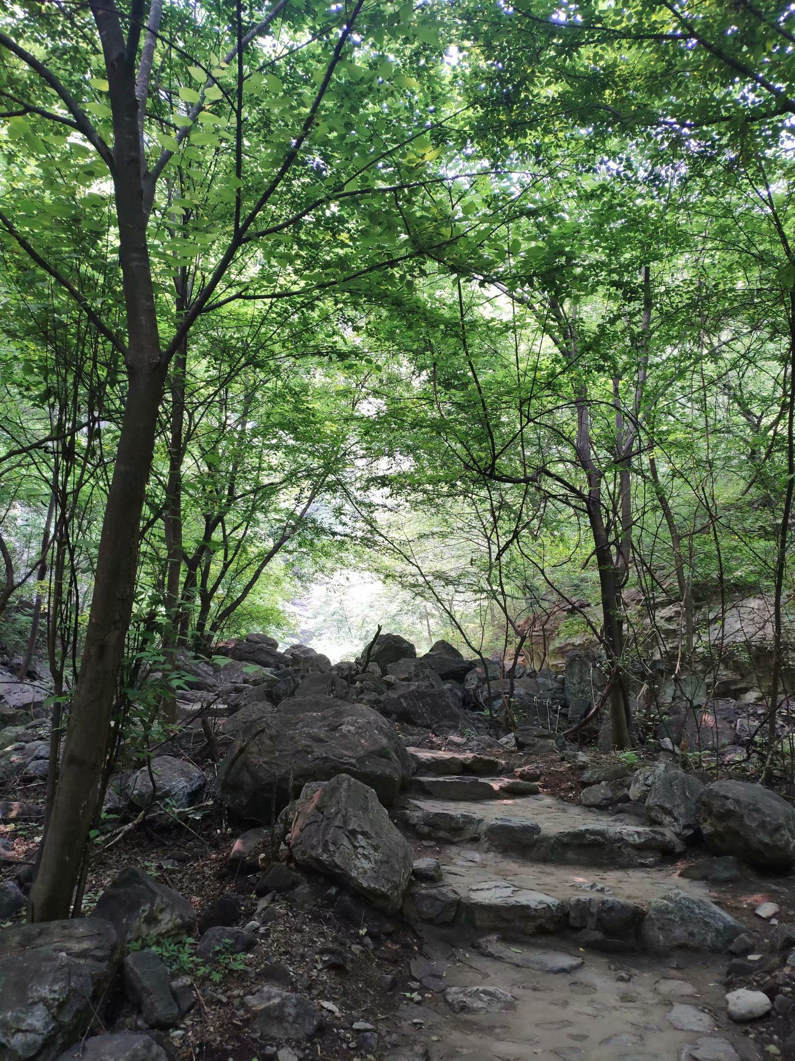 号称京郊小桂林,北京十渡孤山寨景区