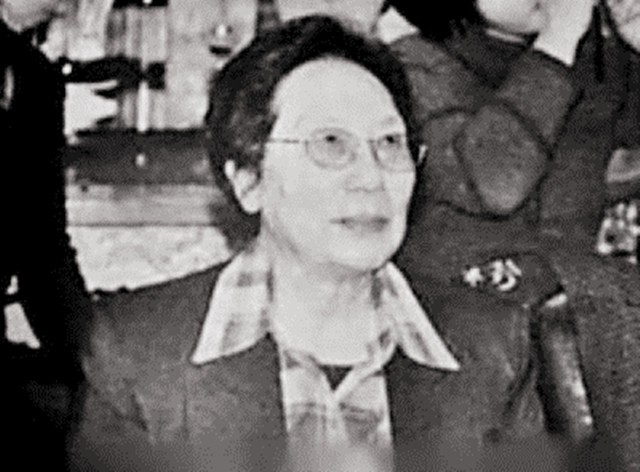 外媒不敢惹的中国女外交官，51岁的华春莹到底有多厉害？