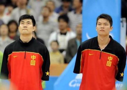 揭秘朱芳雨与现任妻子的恩爱秘密,朱芳雨三次婚姻