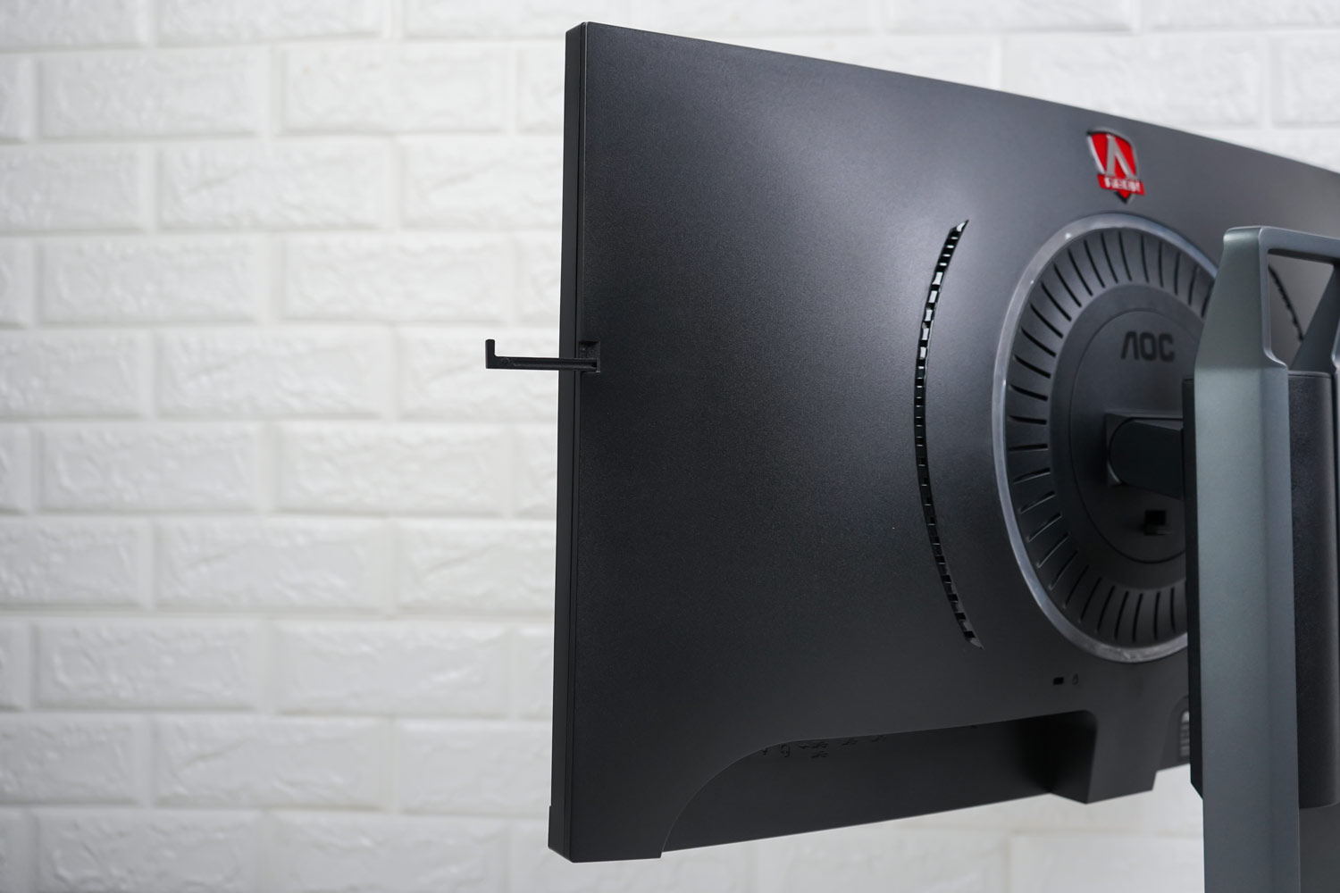 aocag273qcx显示器为什么这么贵,aoc爱攻g273评测